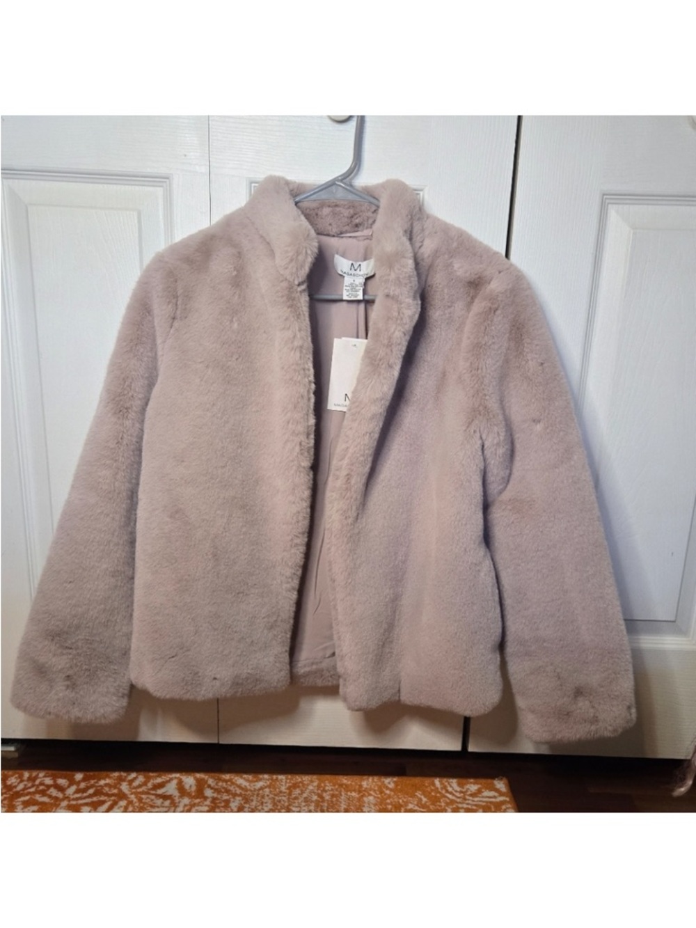 Magaschoni Faux Fur Teddy Jacket in Light taupe/pink